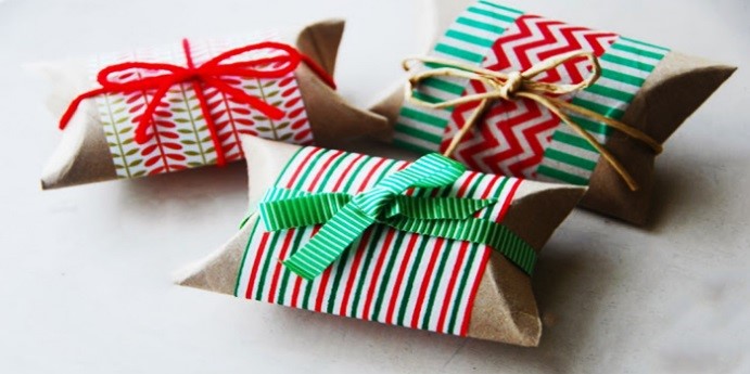 toilet paper roll gift wraps