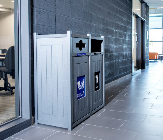 Busch Systems Aspyre Collection Vision Series double in grey in a college hallway inside