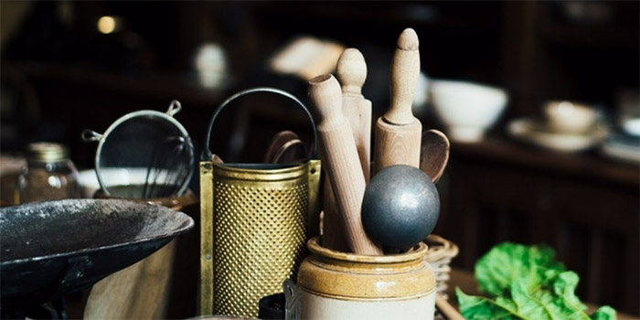 kitchen utensils clean green cooking